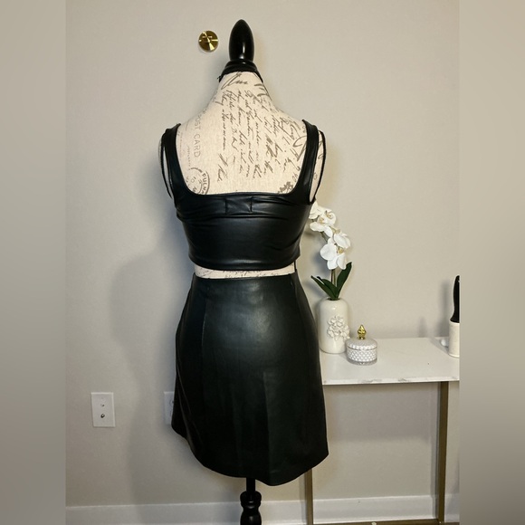 Black Faux Leather Crop Top and Skirt Set - Picture 3 of 9
